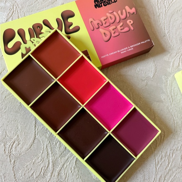 Made By Mitchell Other - Made by Mitchell Curve Case Matte Cream Face & Eye Palette Medium Deep BNIB
